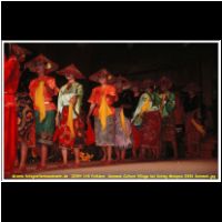 12394 145 Folklore  Sarawak Culture Village bei Kuting Malaysia 2006 Sarawak.jpg